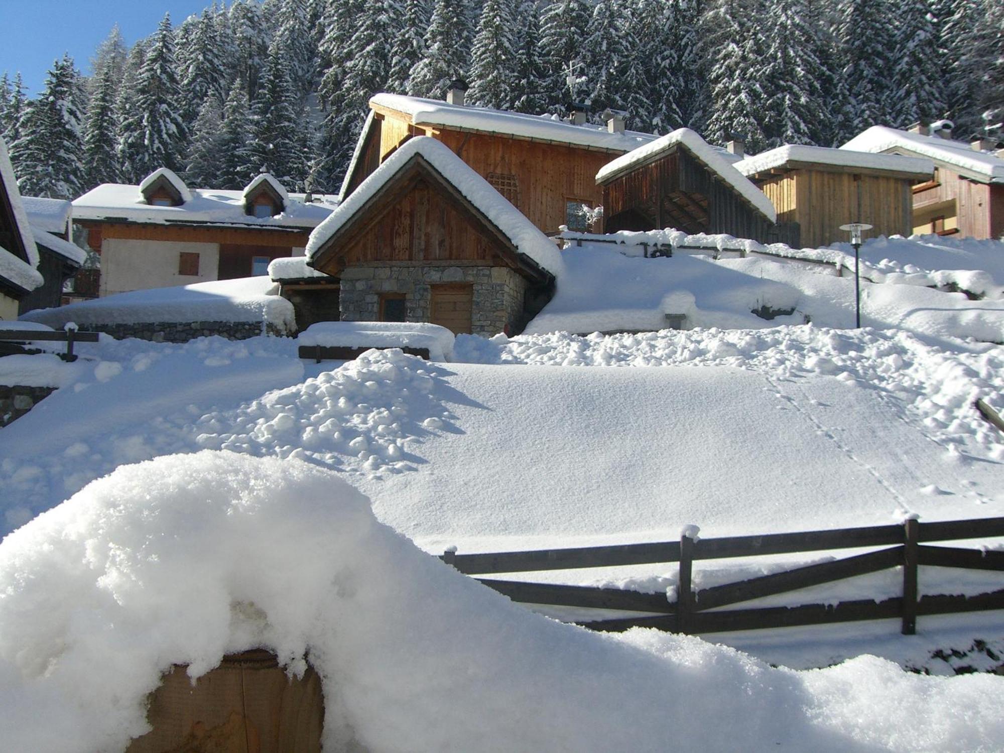 Garni Val Udai Hotel Mazzin Exterior foto